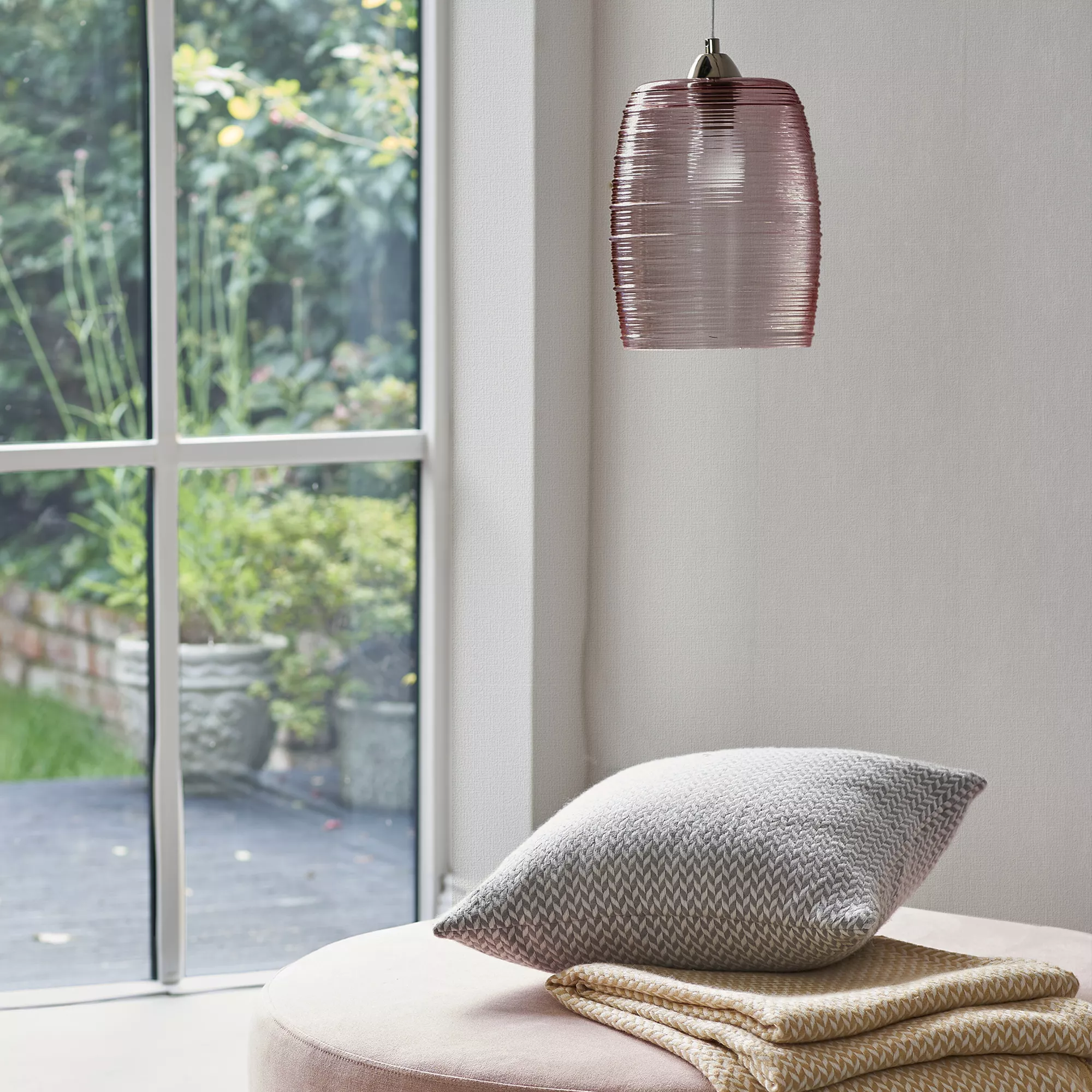 Laura Ashley Canvas White Smooth Wallpaper 7 Laura Ashley Canvas White Smooth Wallpaper - Image 5