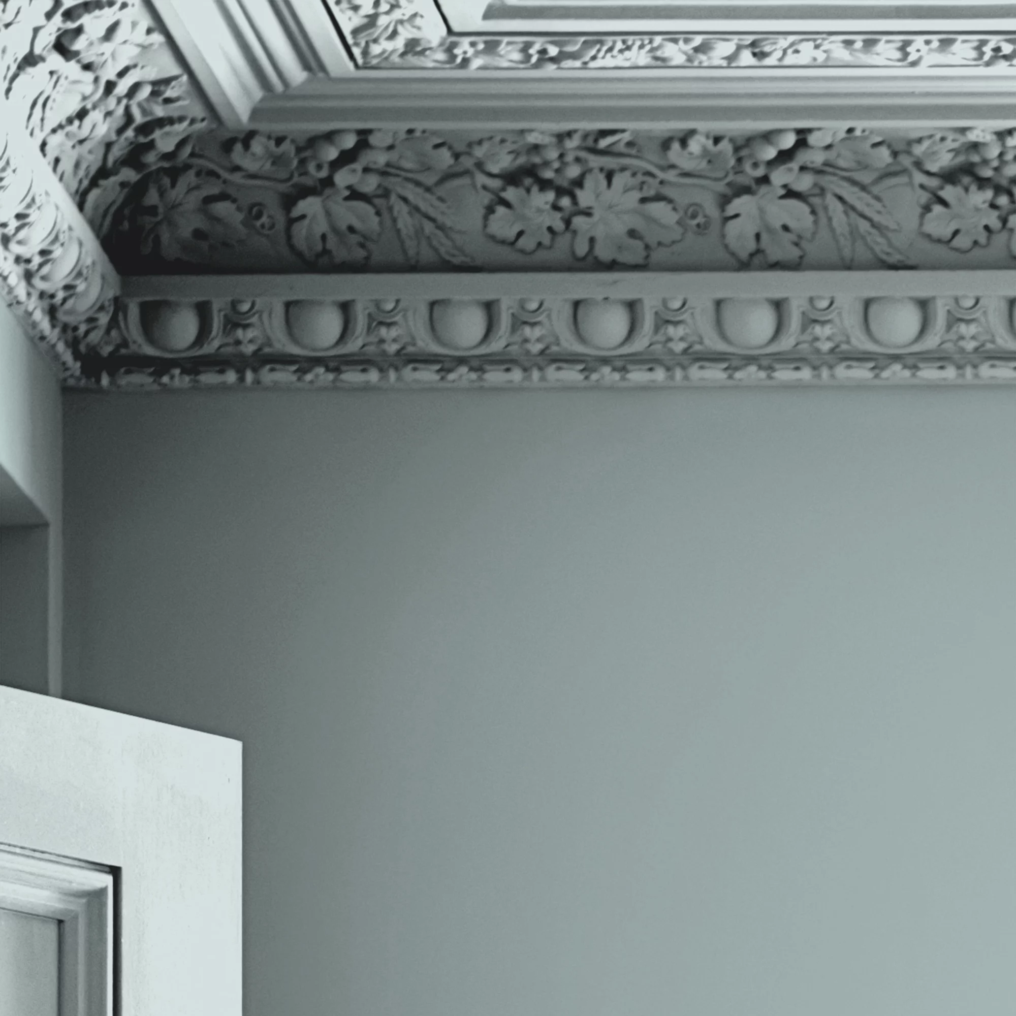 Laura Ashley Duck Egg Eggshell Emulsion Paint, 750ml 4 Laura Ashley Duck Egg Eggshell Emulsion Paint, 750ml - Image 2