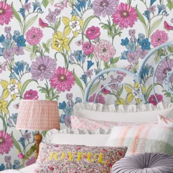 Laura Ashley Gilly Multicolour Floral Smooth Wallpaper -Laura Ashley laura ashley gilly multicolour floral smooth wallpaper5011583545876 21i bq