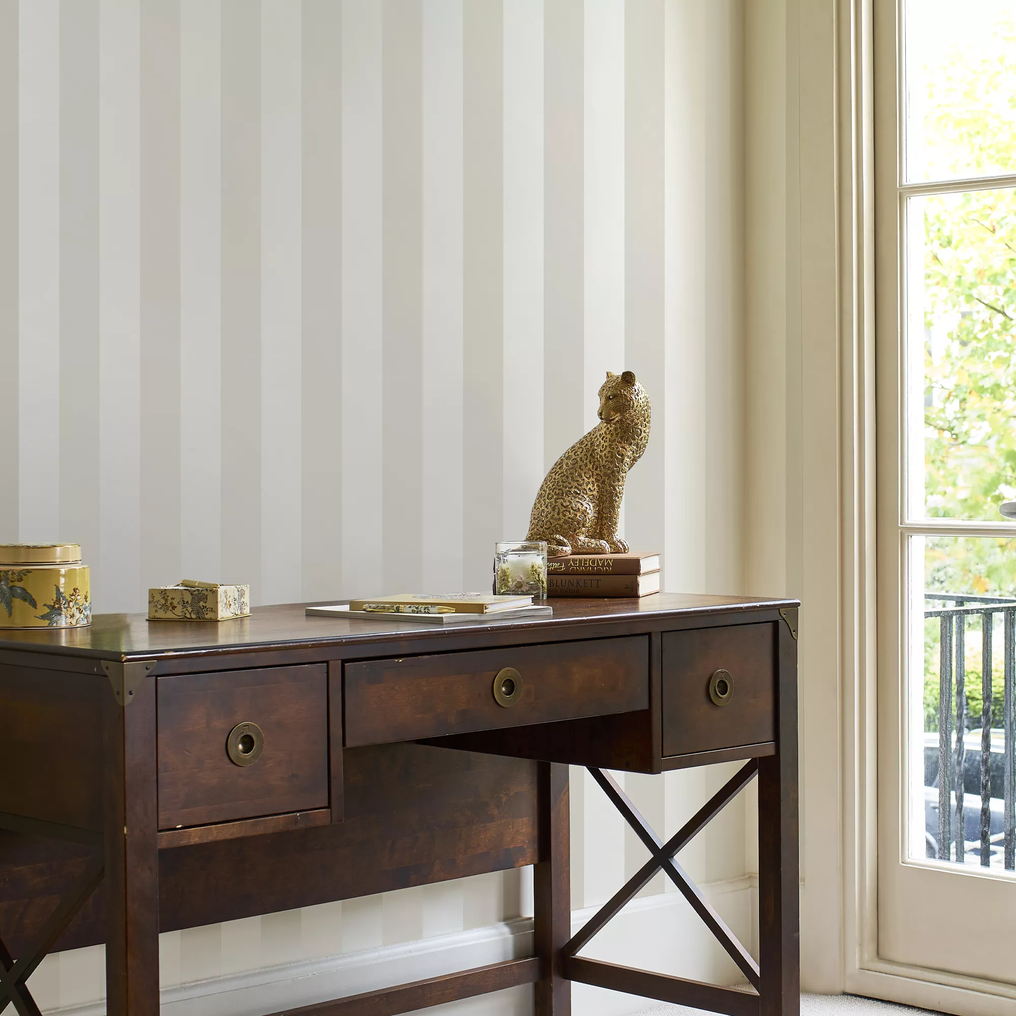 Laura Ashley Lille Linen Stripe Smooth Wallpaper 7 Laura Ashley Lille Linen Stripe Smooth Wallpaper - Image 5